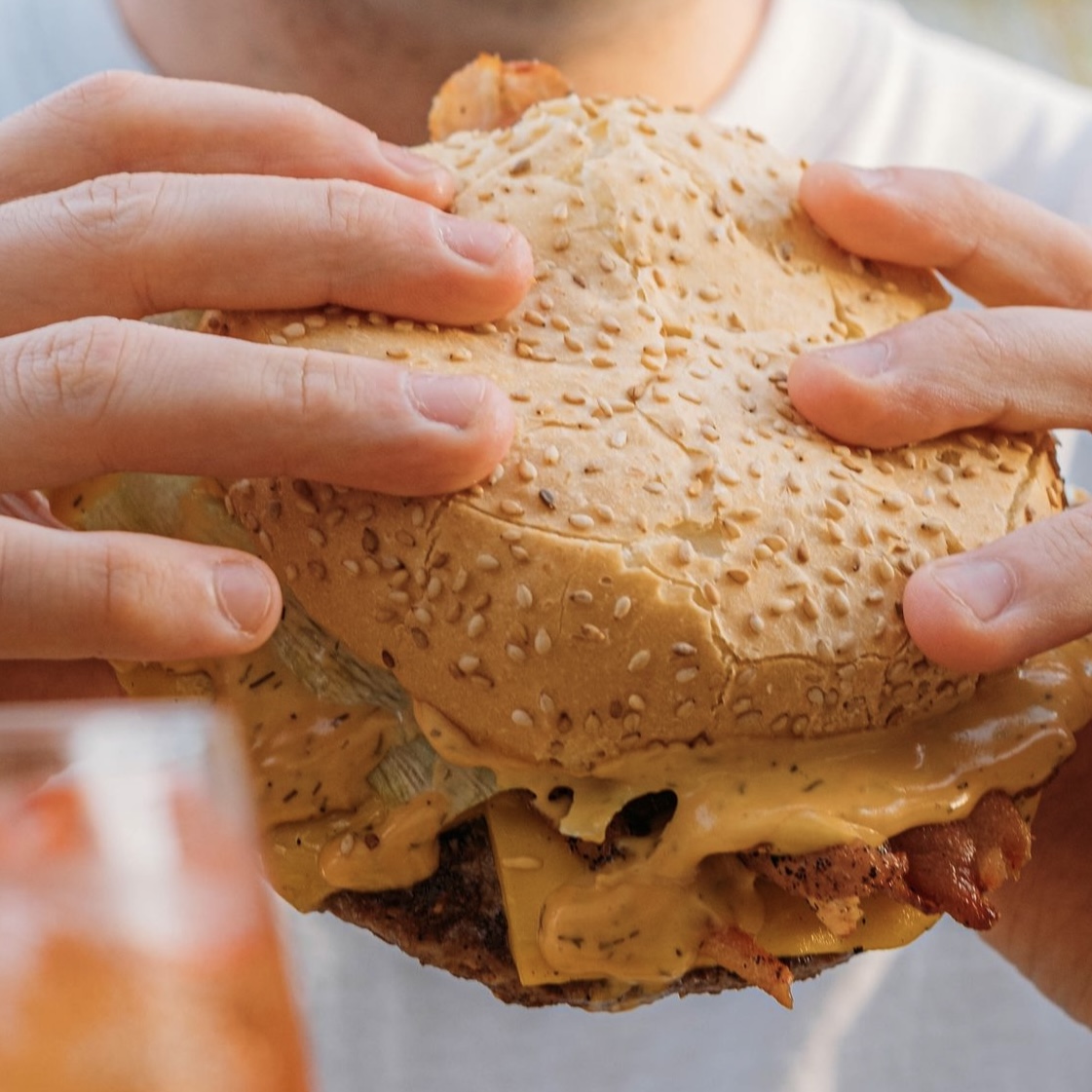 CHEESEBURGER